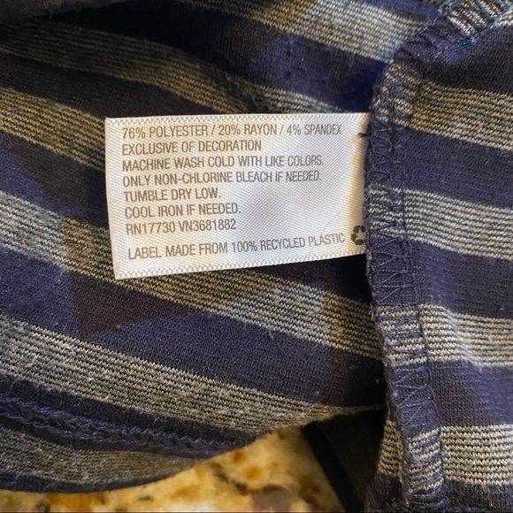 Merona women’s sleeveless striped navy and grey size extra small. Zipper back - Picture 4 of 7